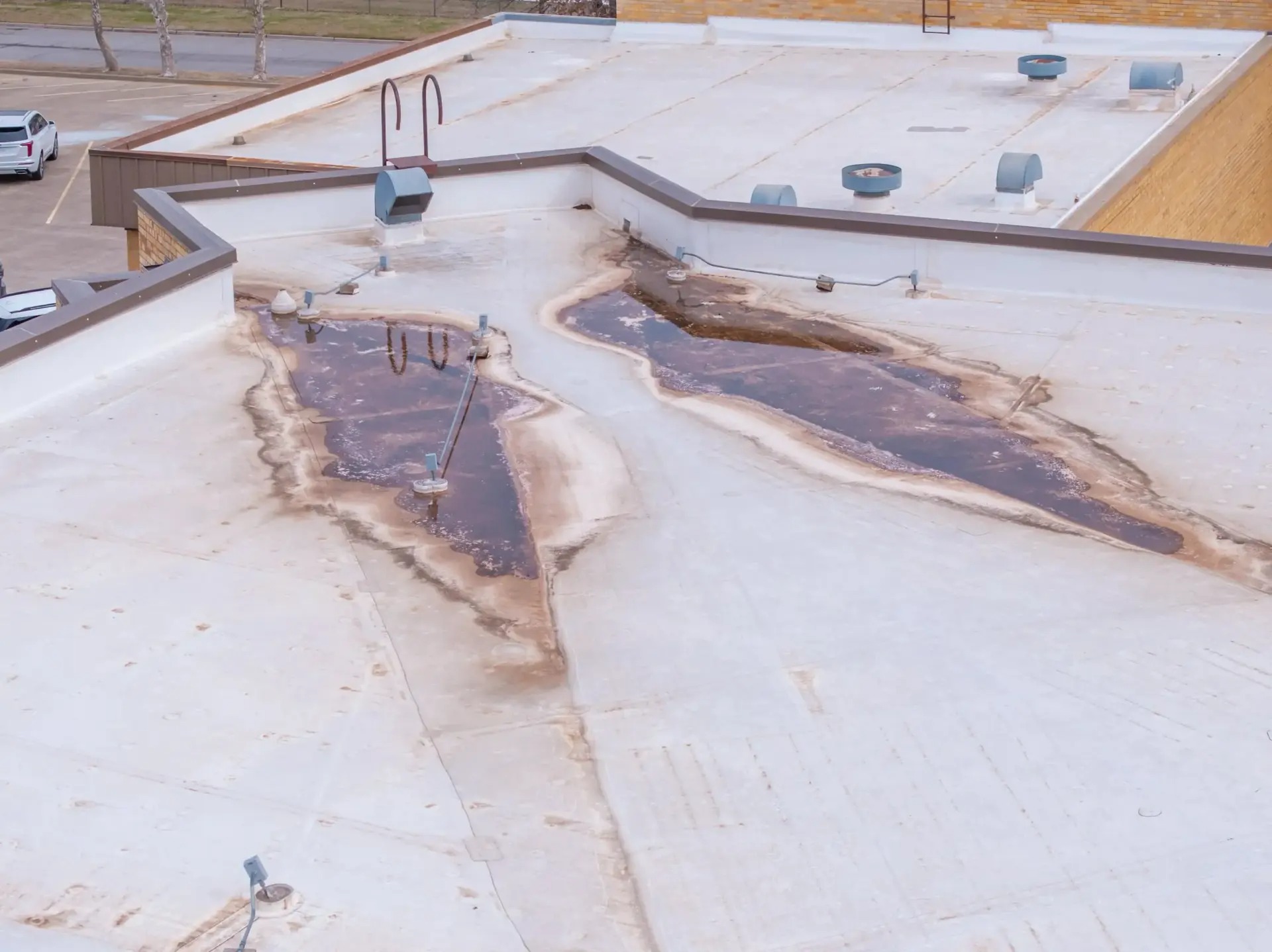 Expert Commercial Flat Roof Repair Service in Omaha: Reliable Solutions for Your Business