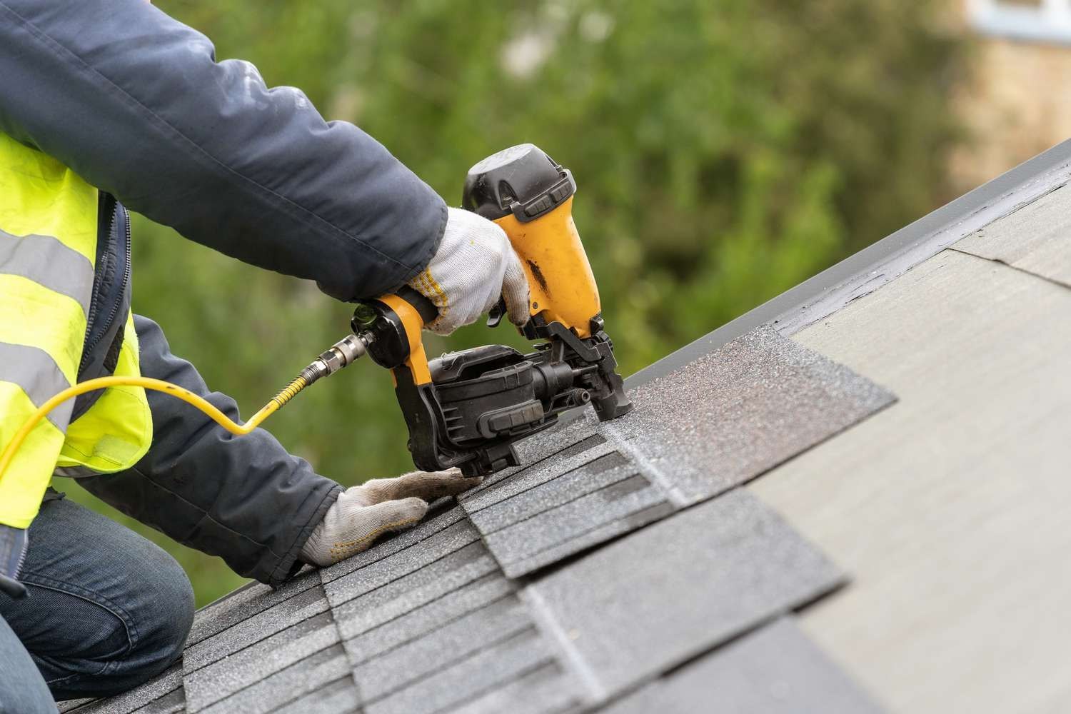 How to Repair a Roof Leak: A Step-by-Step Guide to Roof Leak Repair
